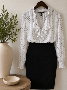 White House Black Market | Polka Dot Ruffle Blouse | Size 8